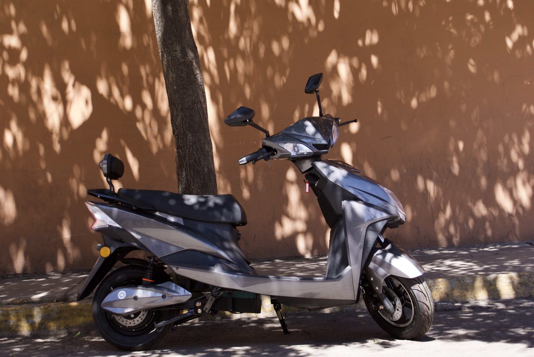 ST 1000 – Motoelectrics